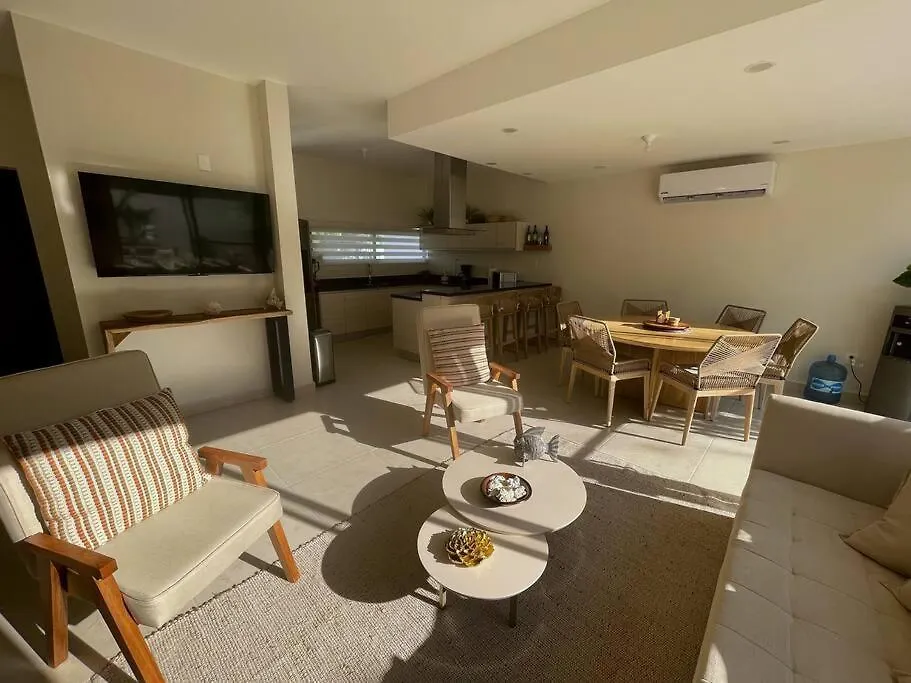 Hermosa Casa De 3 Pisos En Condominio De Lujo Playa Del Carmen