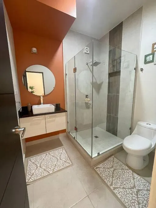 Hermosa Casa De 3 Pisos En Condominio De Lujo Playa Del Carmen Messico